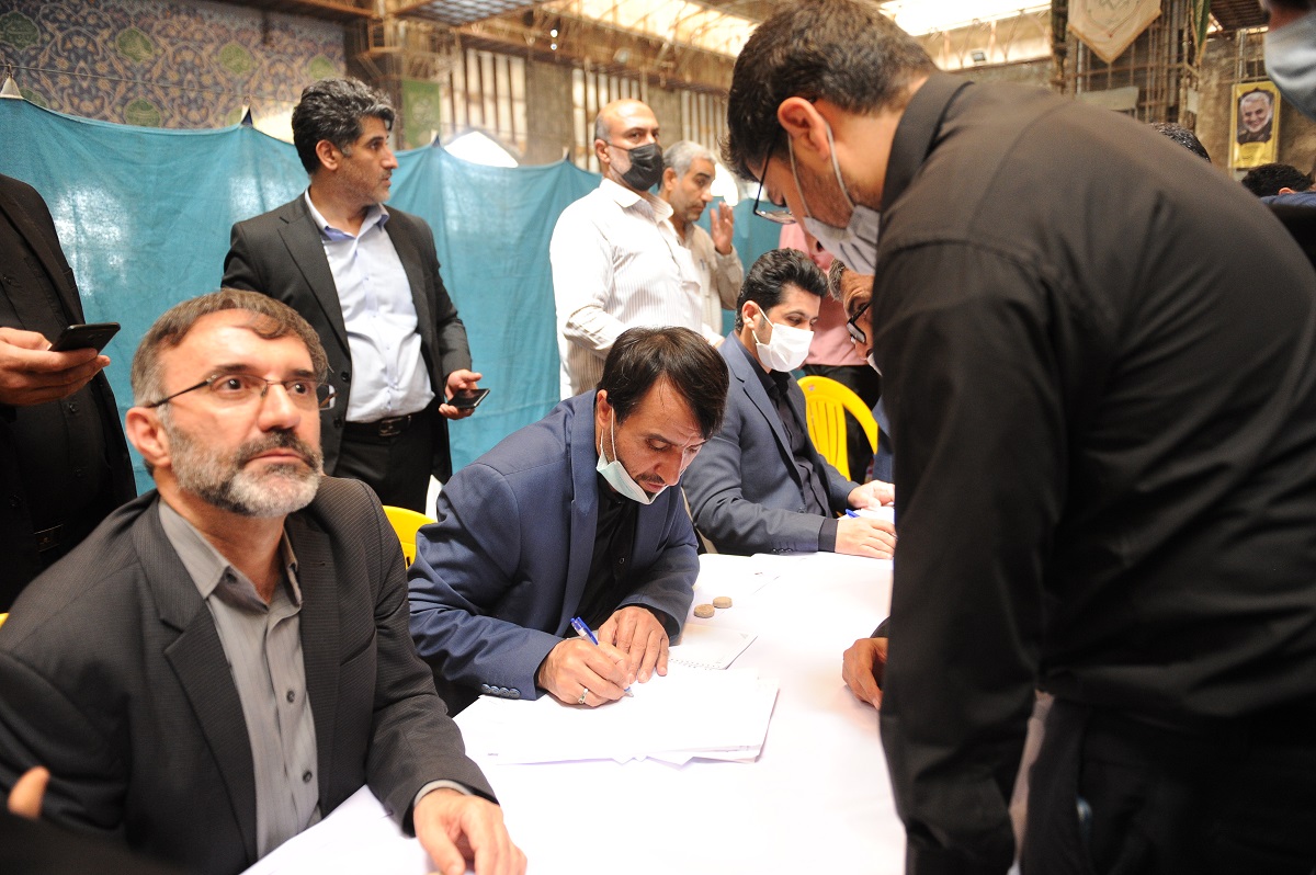 مرتضی شاهمیرزایی معاون وزیر نفت و مدیرعامل شرکت ملی صنایع پتروشیمی